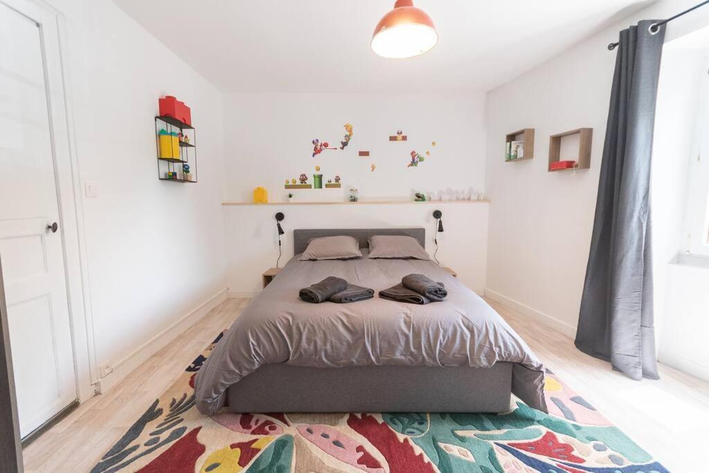 Apartmán Souvenirs D'Enfance-La Bonne Marienne-La Madeleine Angers Exteriér fotografie